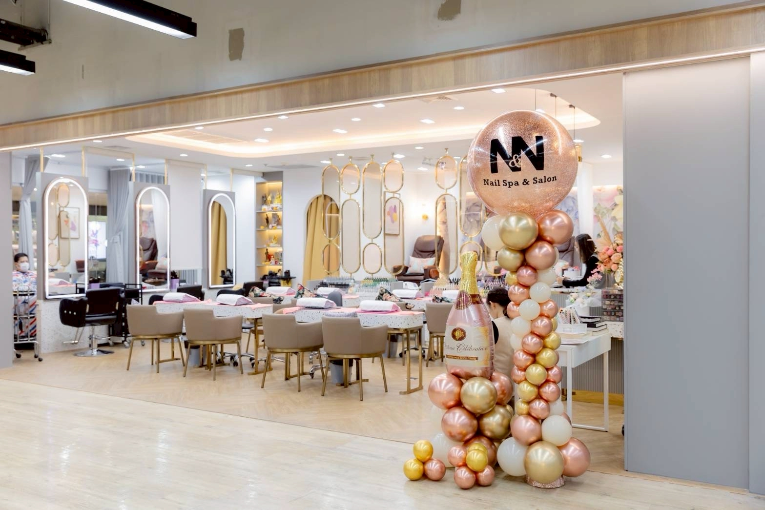 ร้าน N&N Nail Spa & Salon