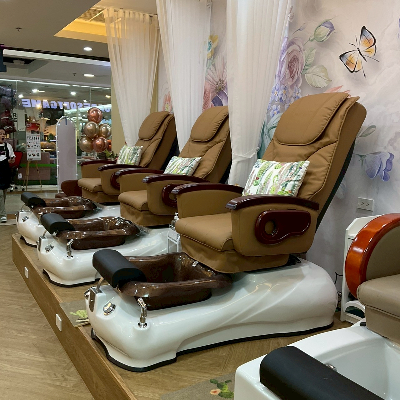 ร้าน N&N Nail Spa & Salon